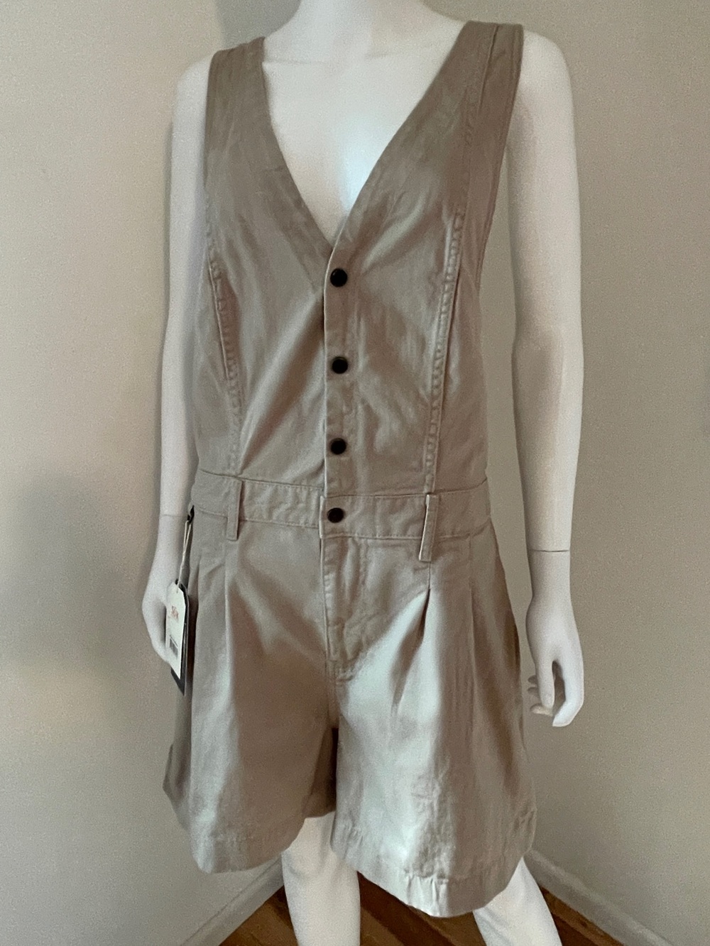 NWT - SUK Australian Workwear Romper